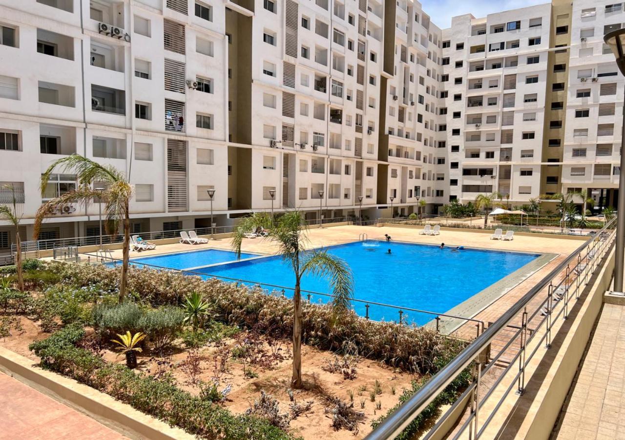 Apartment Splendide Avec Piscine A