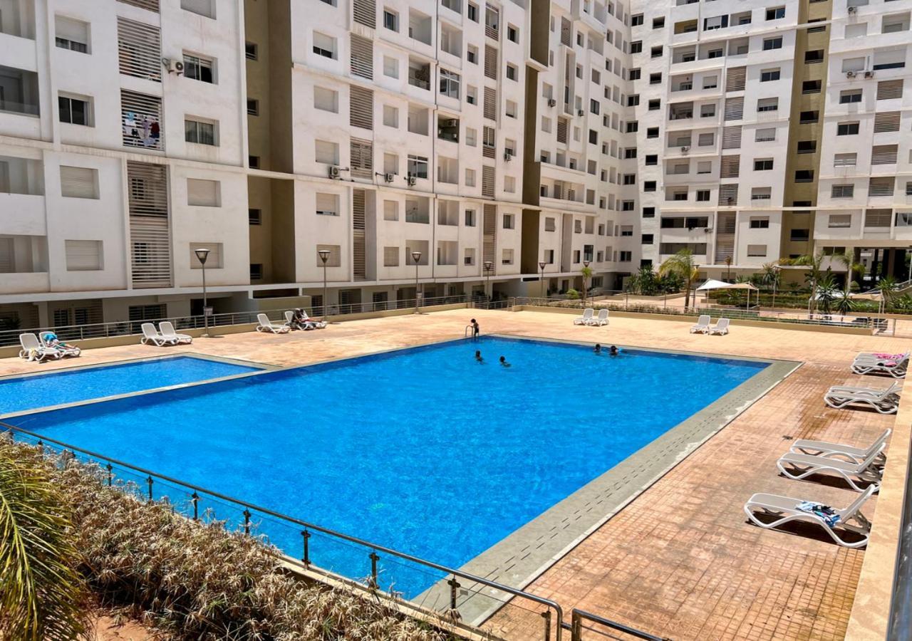 Apartment Splendide Avec Piscine A *